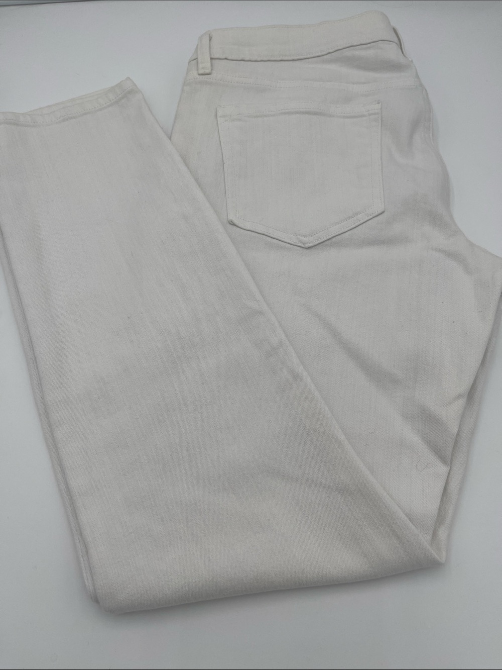 Old Navy Women's White Jeans - Clean Straight Leg
